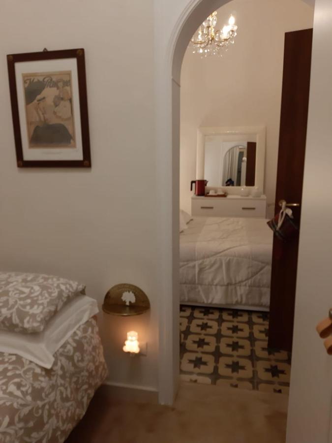 モーラ・ディ・バーリCasa Linaアパートメント エクステリア 写真