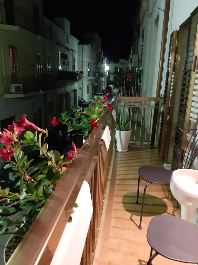 モーラ・ディ・バーリCasa Linaアパートメント エクステリア 写真
