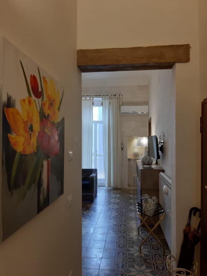 モーラ・ディ・バーリCasa Linaアパートメント エクステリア 写真