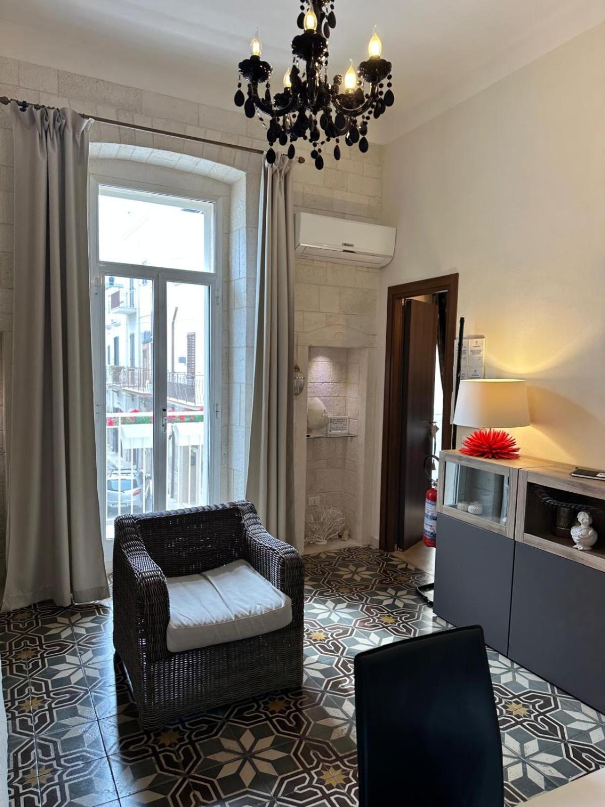モーラ・ディ・バーリCasa Linaアパートメント エクステリア 写真